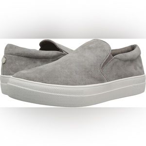 Steve Madden Gills Sneaker